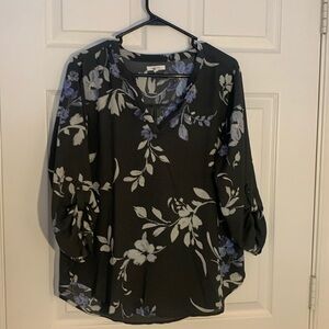 Maurice’s blouse size large